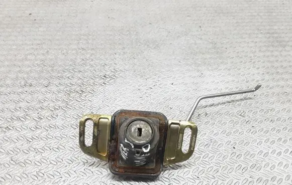 Mercedes-Benz Vaneo W414 Tailgate exterior lock 