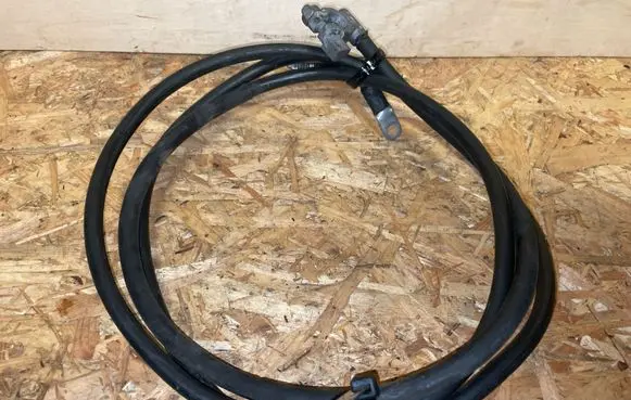 BMW 8 E31 Positive cable (battery) 