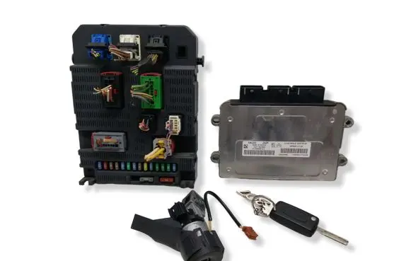 Peugeot 207 Engine ECU kit and lock set 215860489A