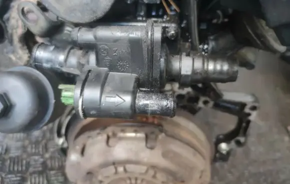 Mazda 2 Engine coolant pipe/hose