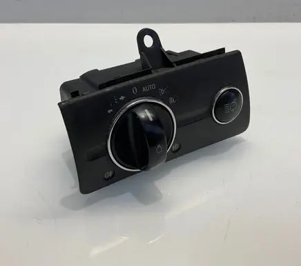 Mercedes-Benz E W211 Light switch 2115450104 04056000 A2115450104