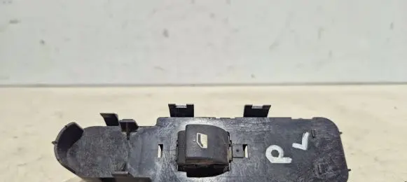 Peugeot 207 Electric window control switch 9654859077