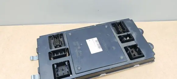Mercedes-Benz ML W164 SAM control unit A1645455732