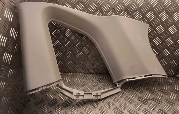 Suzuki Vitara (LY) (D)pillar trim (top) 7625154P0
