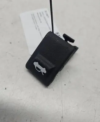 KIA Sorento Engine bonnet (hood) release handle 