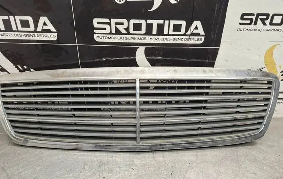 Mercedes-Benz C W203 Front bumper upper radiator grill A2038800483