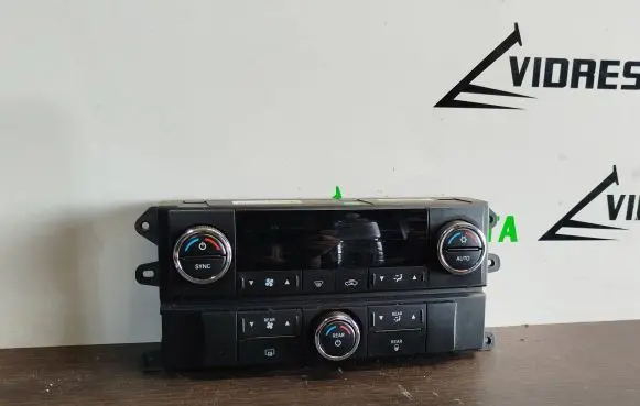 Chrysler Grand Voyager V Climate control unit P55111918AE 281000069