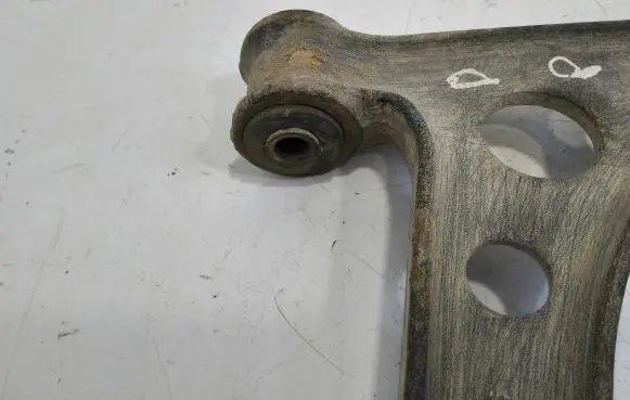 Volkswagen Sharan Front control arm GDP166080AC46