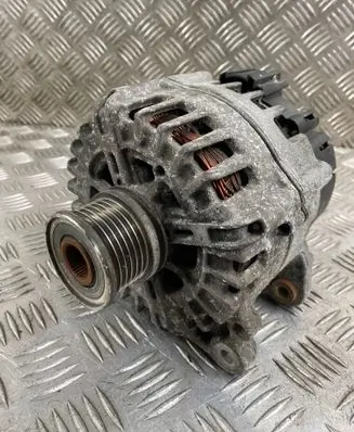 Audi A6 S6 C7 4G Generator/alternator 04L903017C