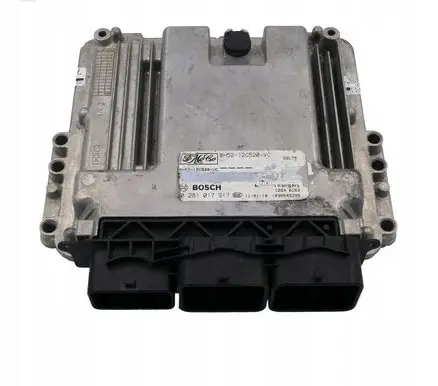 Land Rover Freelander 2 - LR2 Engine control unit/module 0281017917