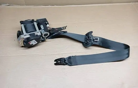 Volkswagen PASSAT B8 Front seatbelt 3G2857705E 464198098 00F969909