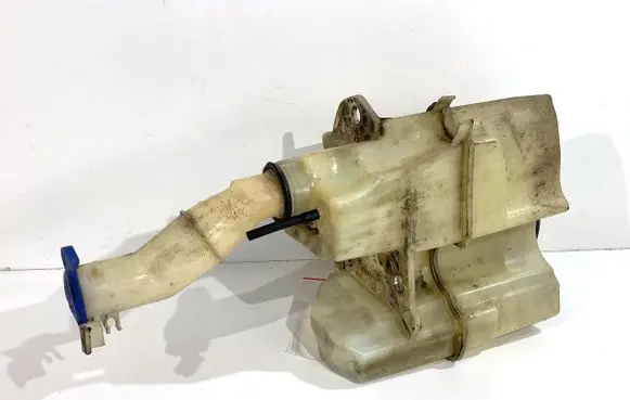 Volvo V70 Windshield washer fluid reservoir/tank 9178881