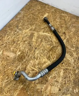 Audi A4 S4 B7 8E 8H Air conditioning (A/C) pipe/hose 8E0260701