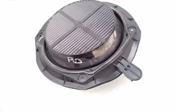 Audi A4 S4 B6 8E 8H Front door speaker 386221