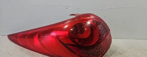 Rear/tail lights