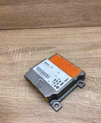 Volkswagen PASSAT B5 Airbag control unit/module 3B0959655 0285001173