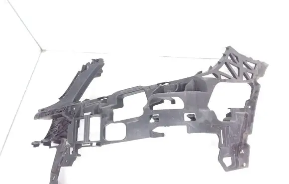 Mercedes-Benz C W204 Front bumper mounting bracket A2048854165 A2048850016
