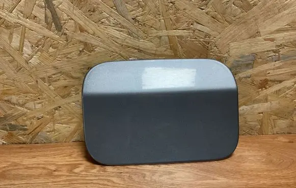 BMW 5 E60 E61 Fuel tank cap 