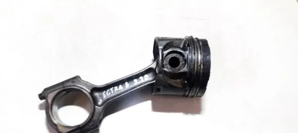 Opel Vectra B Piston with connecting rod