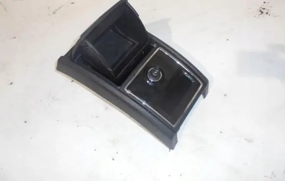 Skoda Superb B6 (3T) Other center console (tunnel) element POZOSTAE