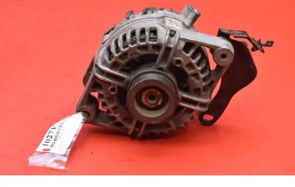 Opel Vectra C Generator/alternator 13147093YU
