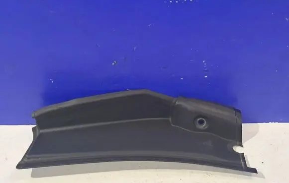 Mercedes-Benz GL X166 Centre console side trim rear A1666900164