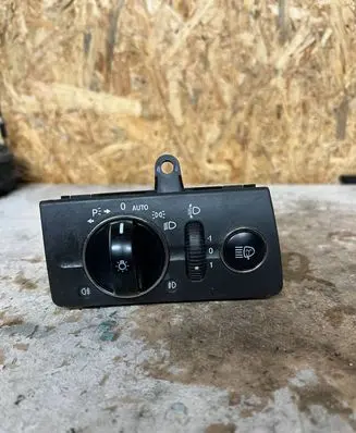Mercedes-Benz E W211 Light switch 2115451004 04056015