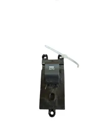 Hyundai i40 Electric window control switch 935803Z050 39R5251000