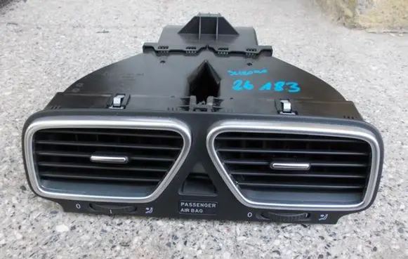 Dash center air vent grill