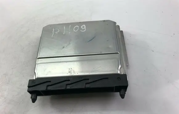 Volvo XC70 Other control units/modules 08675155A P1109