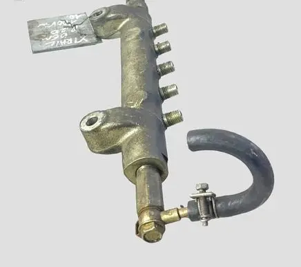 Nissan X-Trail T30 Fuel main line pipe 6100
