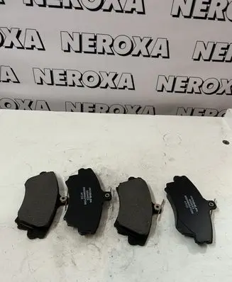 Volvo S40, V40 Brake pads (front) LP1398