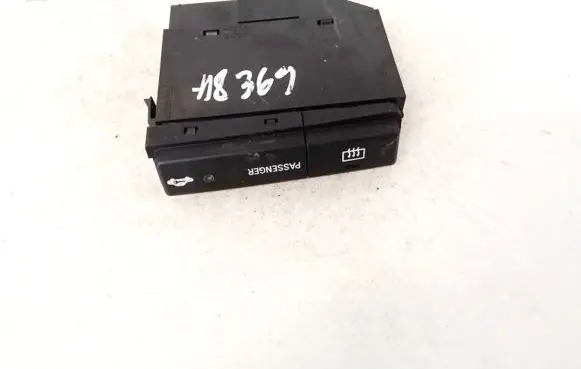 Toyota Avensis T250 Windscreen/window heater switch 8479005130c 84790-05130-c