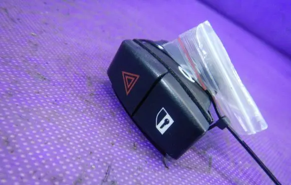 BMW X3 E83 Hazard light switch 6919506