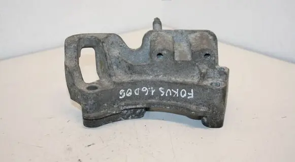 Ford Focus Engine mounting bracket 3M516030
