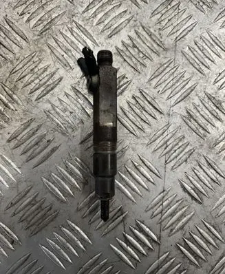 Volvo S70 V70 V70 XC Fuel injector 0741302010