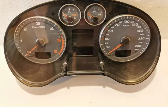 Audi A3 S3 A3 Sportback 8P Speedometer (instrument cluster) 8P0920932G
