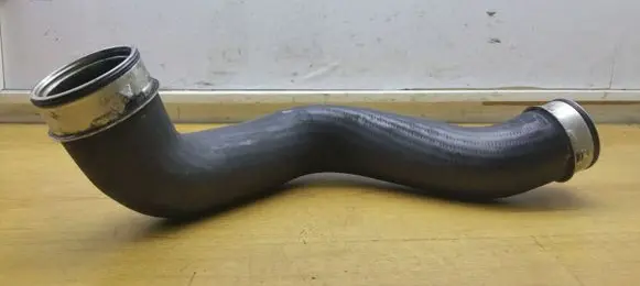 Mercedes-Benz CLS C219 Intercooler hose/pipe A2115282482 A2115282482Q3