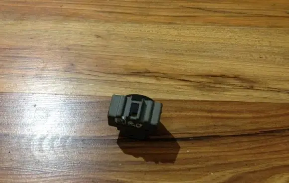 Ford Focus Ignition lock contact 98ab11572ae
