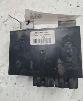 Volkswagen Golf IV Comfort/convenience module 1C0962258J