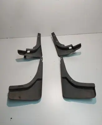Nissan X-Trail T30 Mudguards set 
