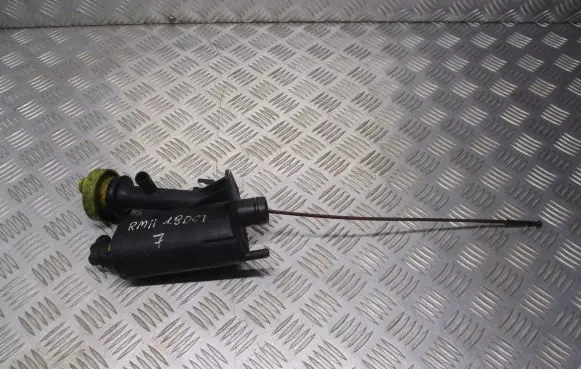 Renault Megane II Oil level dip stick 