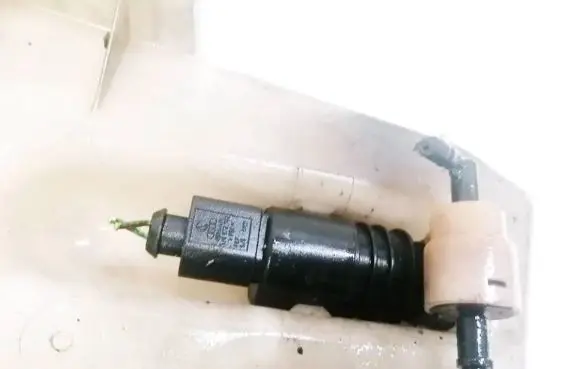 Windscreen/windshield washer pump