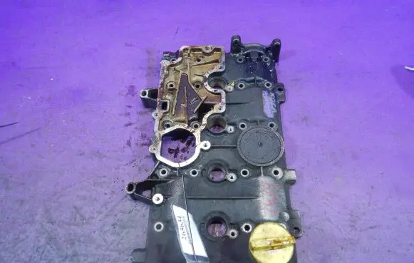 Renault Laguna II Rocker cam cover 7700600530F2