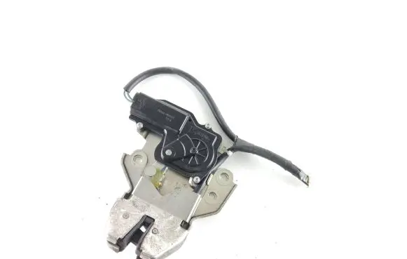 Chrysler 300 - 300C Tailgate/trunk/boot lock/catch/latch 581AA16907C