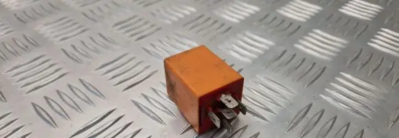 Citroen Xsara Picasso Other relay 9619879180