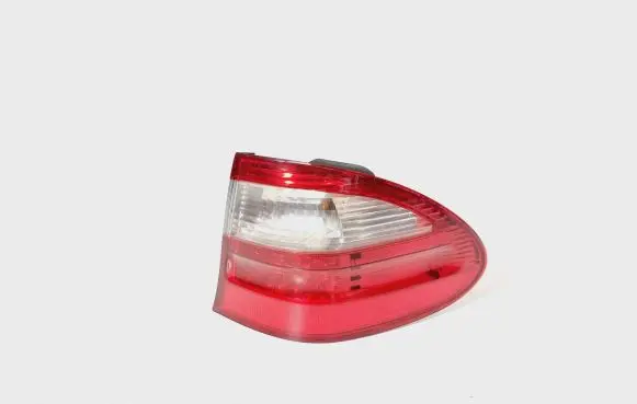 Mercedes-Benz E W211 Rear/tail lights A21182016