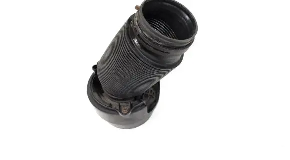 Volkswagen Scirocco Air intake duct part 1K0129684