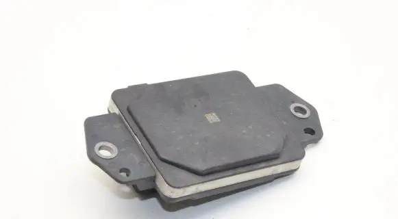 Toyota Yaris XP210 Distronic sensor radar 882100W030