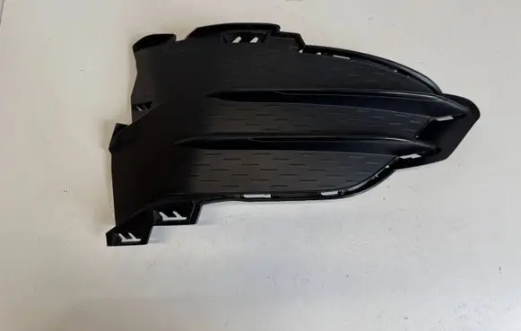 Mercedes-Benz GLA H247 Front fog light trim/grill 